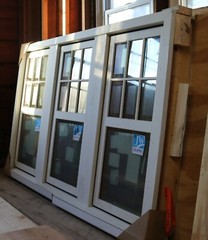 Jeld Wen Siteline Wood Casement Three-Window Assembly – Frame: 71 15/16 X 42 1/4