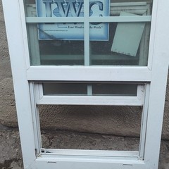 International Window IWC-2436 Single-Hung Vinyl Window 24×36 White Grid