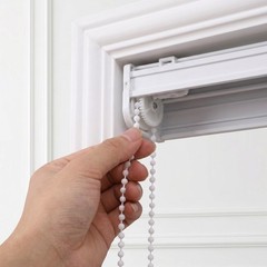 Window Shade Chain: Plastic White Bead Pull Cord – 10.9 Yards Replacement Blind