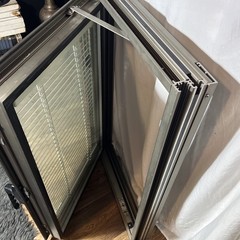 Euro Aluminum casement Windows, magnetic blinds, tempered glass, 24x36x3 1/2