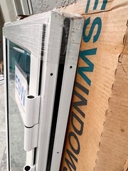 2 Outdoor Windows Set (Left & Right)