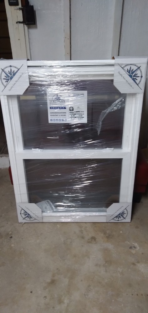 VINYL STORM WINDOW BRAND NEW NBP CRUSADER ELITE DOUBLE HUNG 341/4 X 441/2