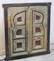 Antique Wooden Wall Décor Window Panel Frame Arch Design White Metal Fitted