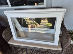 24 x 36White Awning Window, Double-Pane Clear Glass, Screen, Colonial GBG