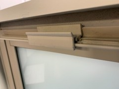 Window, Heavy Aluminum, 32″ x 20″ x 5″ Thick, Horizontal – Vertical installation