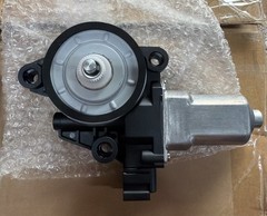 Car Window Regulator Motor Glass Lift Motor for Nissan Maxima