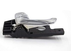 Interior Chrome Door Handle Driver Left 826101F010 for Kia Sportage 2005 2010