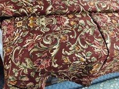 Wide Window/Door Burgundy/Gold Cornices