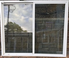 Milgard Sliding Window, White 72*60, Screen/Locks