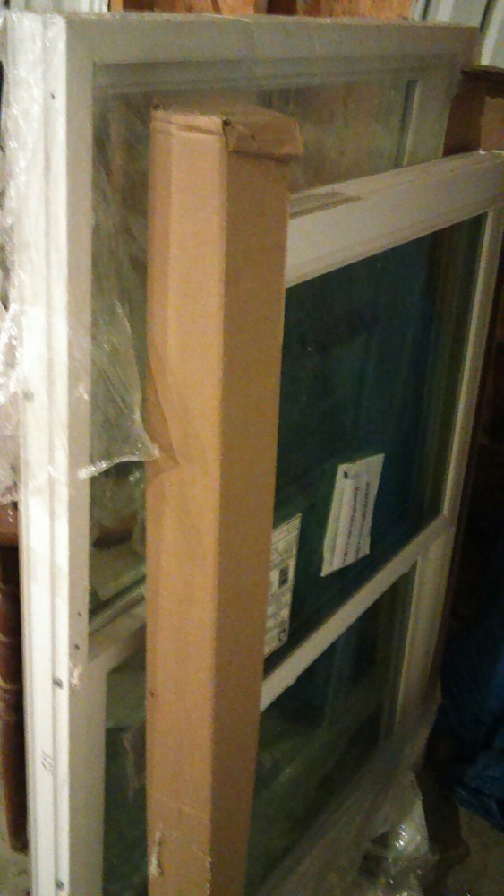 JELD-WEN New Vinyl DOUBLE HUNG 2 WINDOWS LOT 35 1/2-60 1/2 & 32 3/4 – 53 1/4