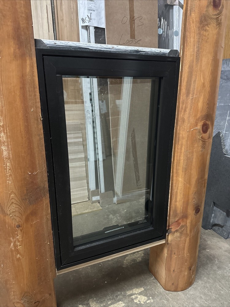 Qty Of 1 Jeld-Wen Vinyl Casement Crank Out Energy Efficient Window 21.5” X 33.5”