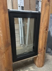 Qty Of 1 Jeld-Wen Vinyl Casement Crank Out Energy Efficient Window 21.5” X 33.5”