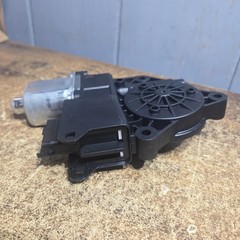 82450-D9010 Power Window Motor Fit for Kia Sportage 2017 2018 2019 2020 2021