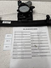 2015 Nissan Sentra Front Right Side Power Window Regulator with Motor